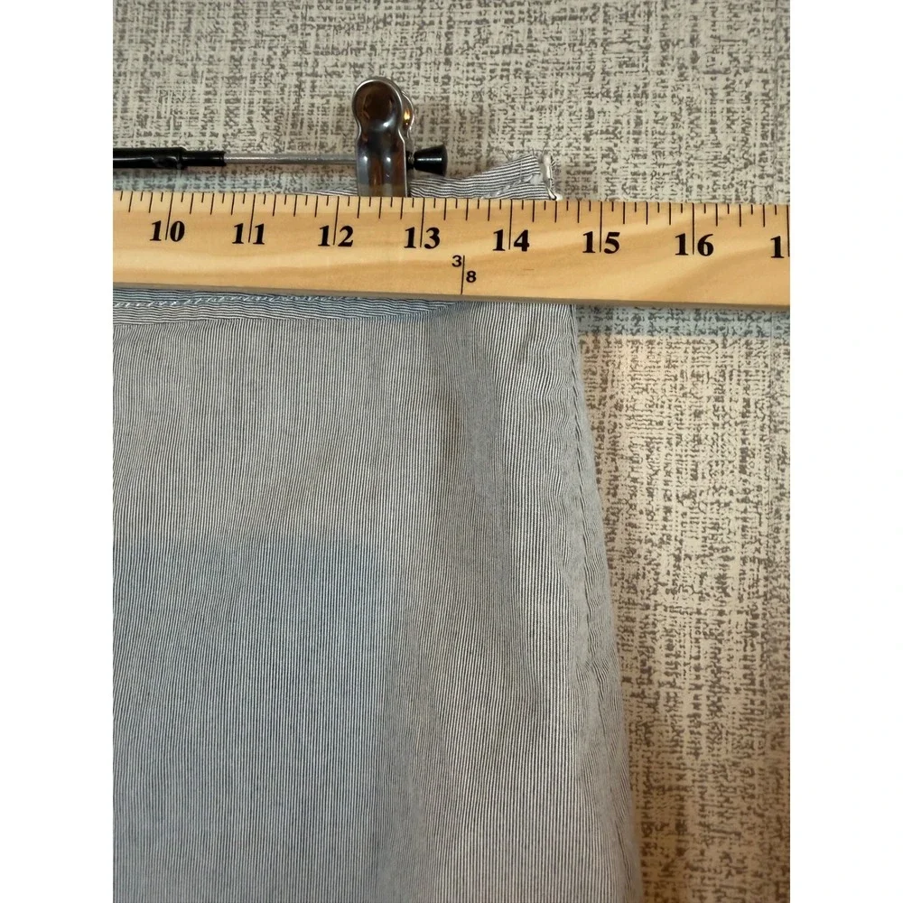 Express Grey White Micro Stripe Mini Skirt‎ Size 4 Stretch Cotton Blend Side Zip